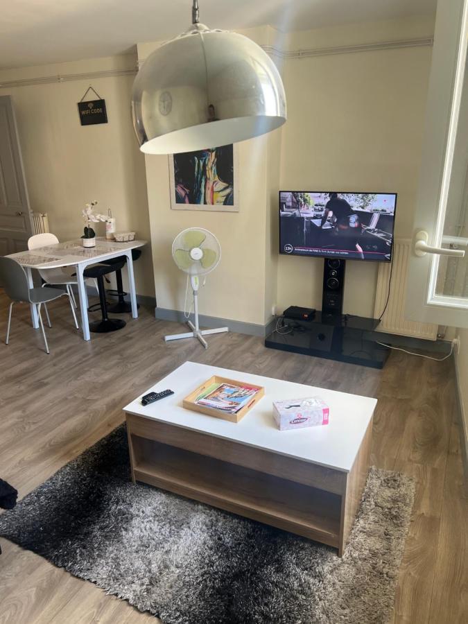 Appartement Hyper Centre Tulle Eksteriør bilde